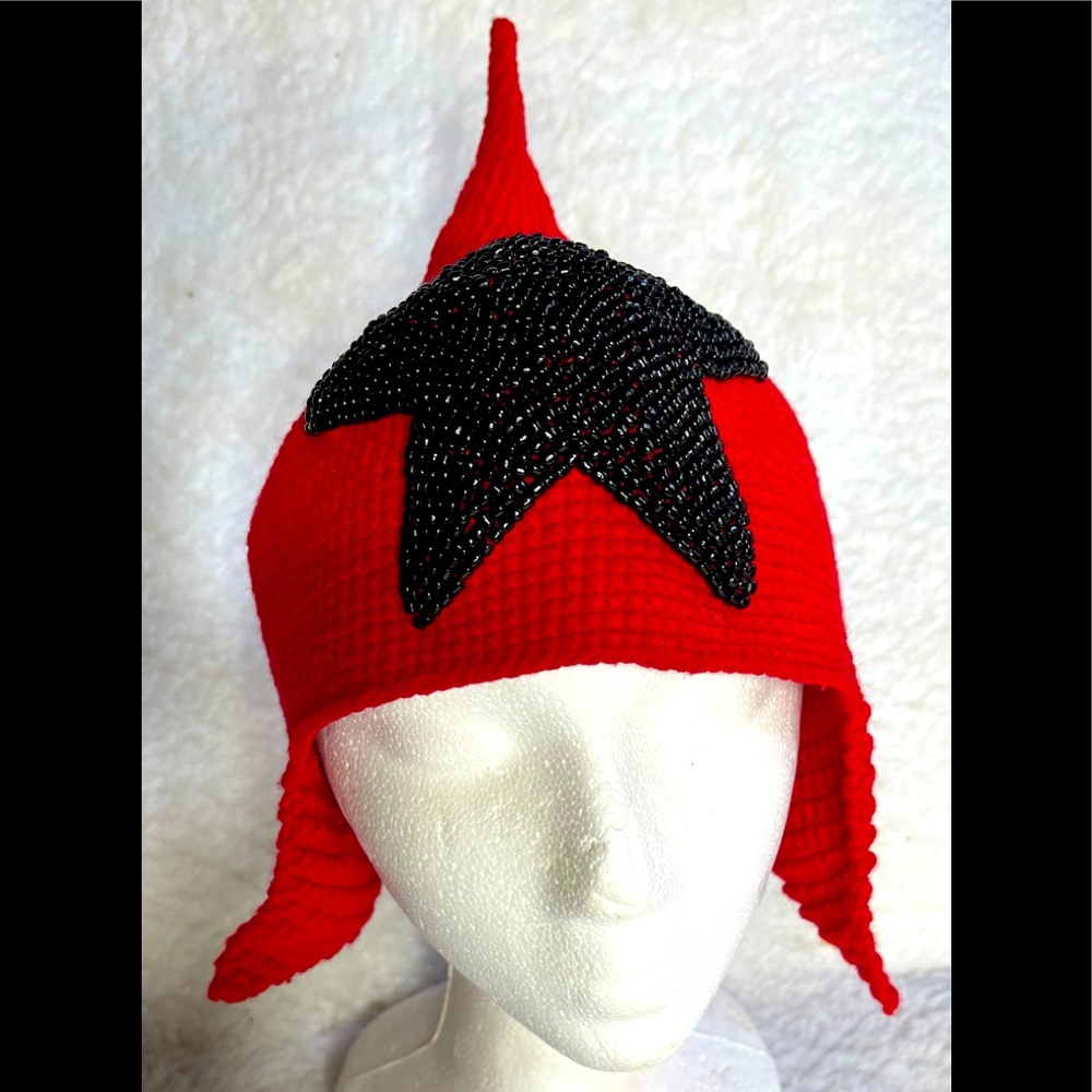 Nini K New York hat